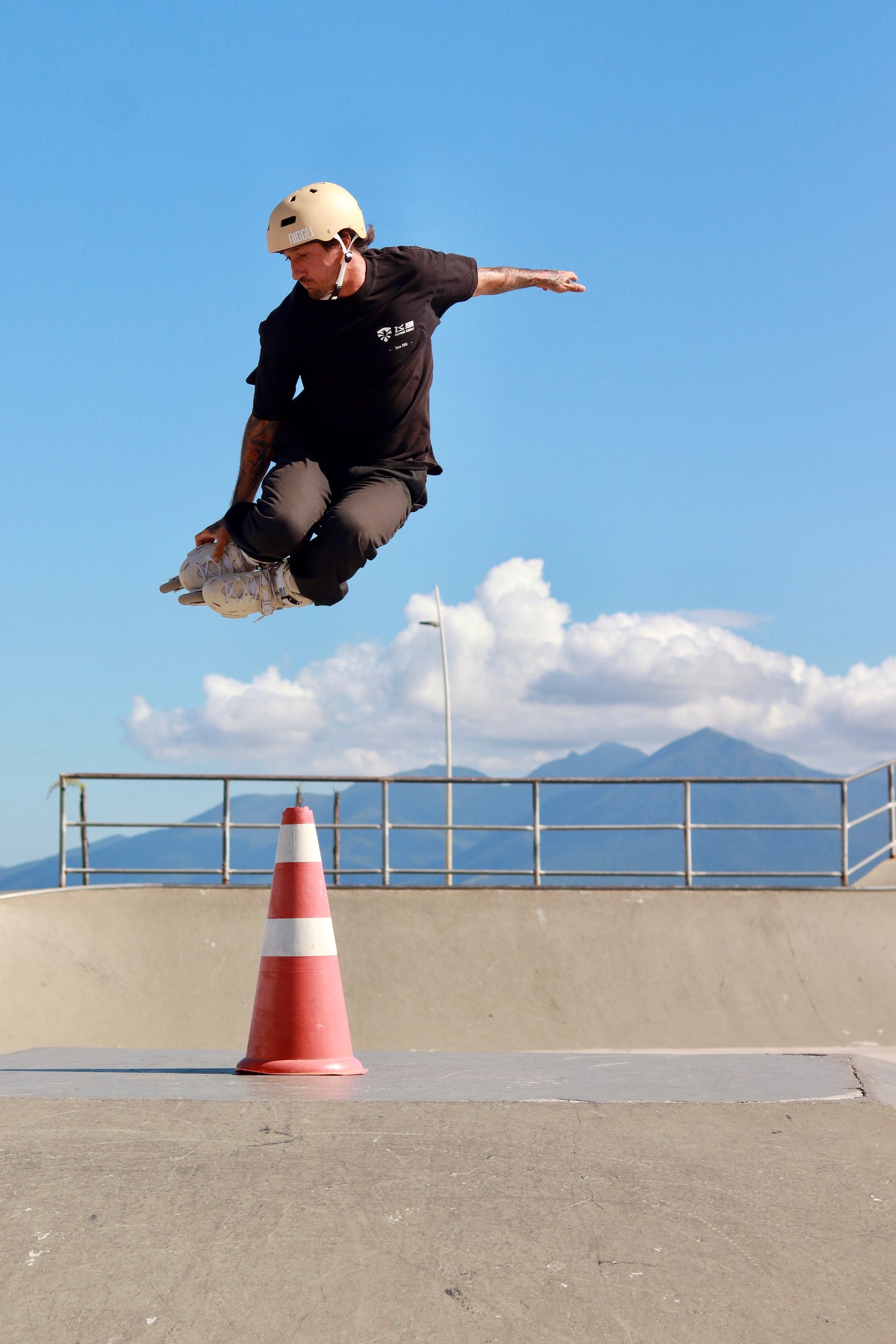 CAPACETE FELIPE ZAMBA BEJE PRO MODEL - Niggli