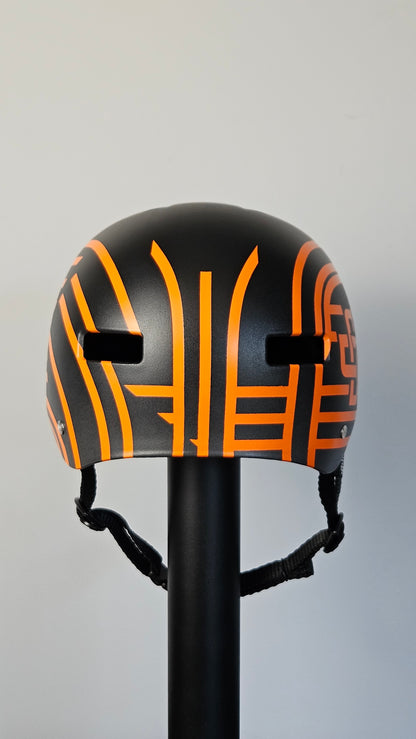 CAPACETE PRETO LINHAS LARANJA PRO ESPECIAL FOSCO TEXTURIZADO